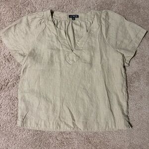 J. Crew Lightweight Linen V-Neck Short Sleeve Top in Pale Beige